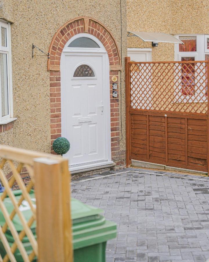 Saint Luke'S Apartments By Payman Club Oxford Luaran gambar